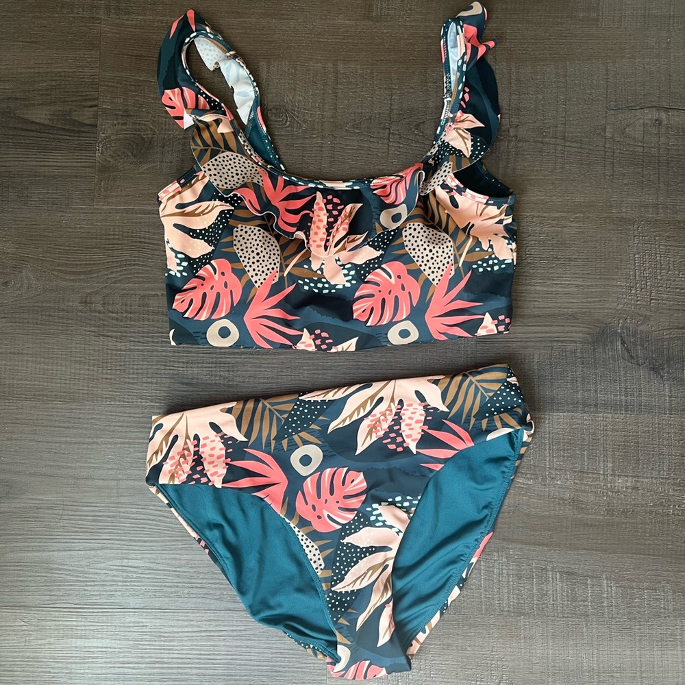 Senita Athletics Tropical Print Bikini - Black and Pink